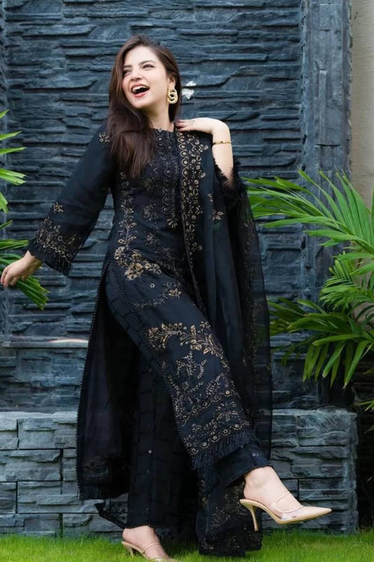 Asim Jofa Lawn Dress With Embroidered Dupatta 1001